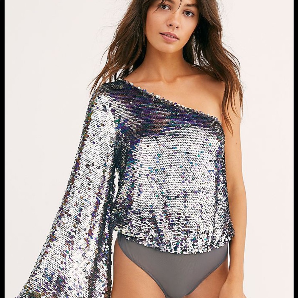 Free people one night only shoulder bodysuit ๐๐ป - Picture 1 of 4